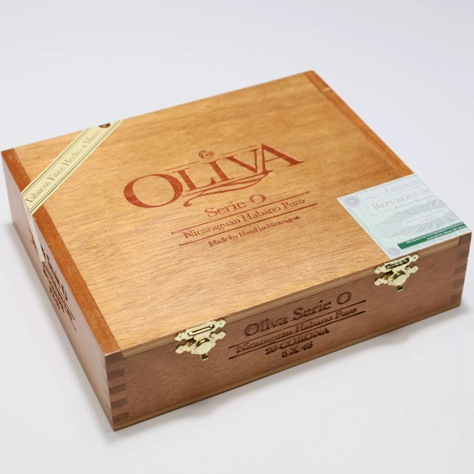 Oliva Serie O Corona